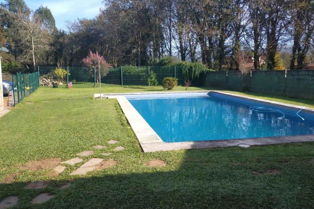 Amplia Casa Familiar Villa Pontevedra Exterior photo